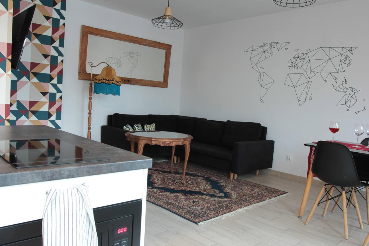 White Frog Apartment ชเตชชิน ภายนอก รูปภาพ
